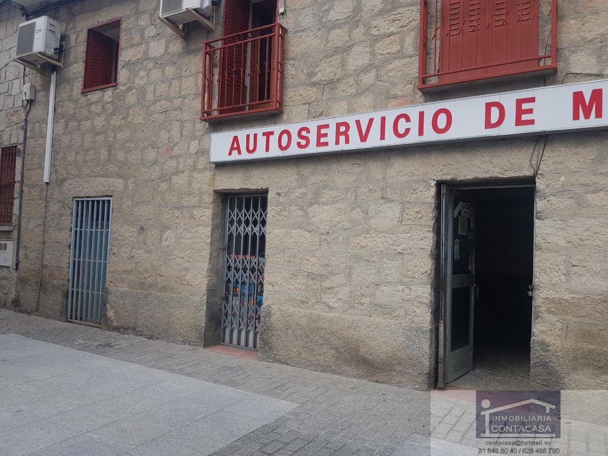 For rent of commercial in Navalafuente