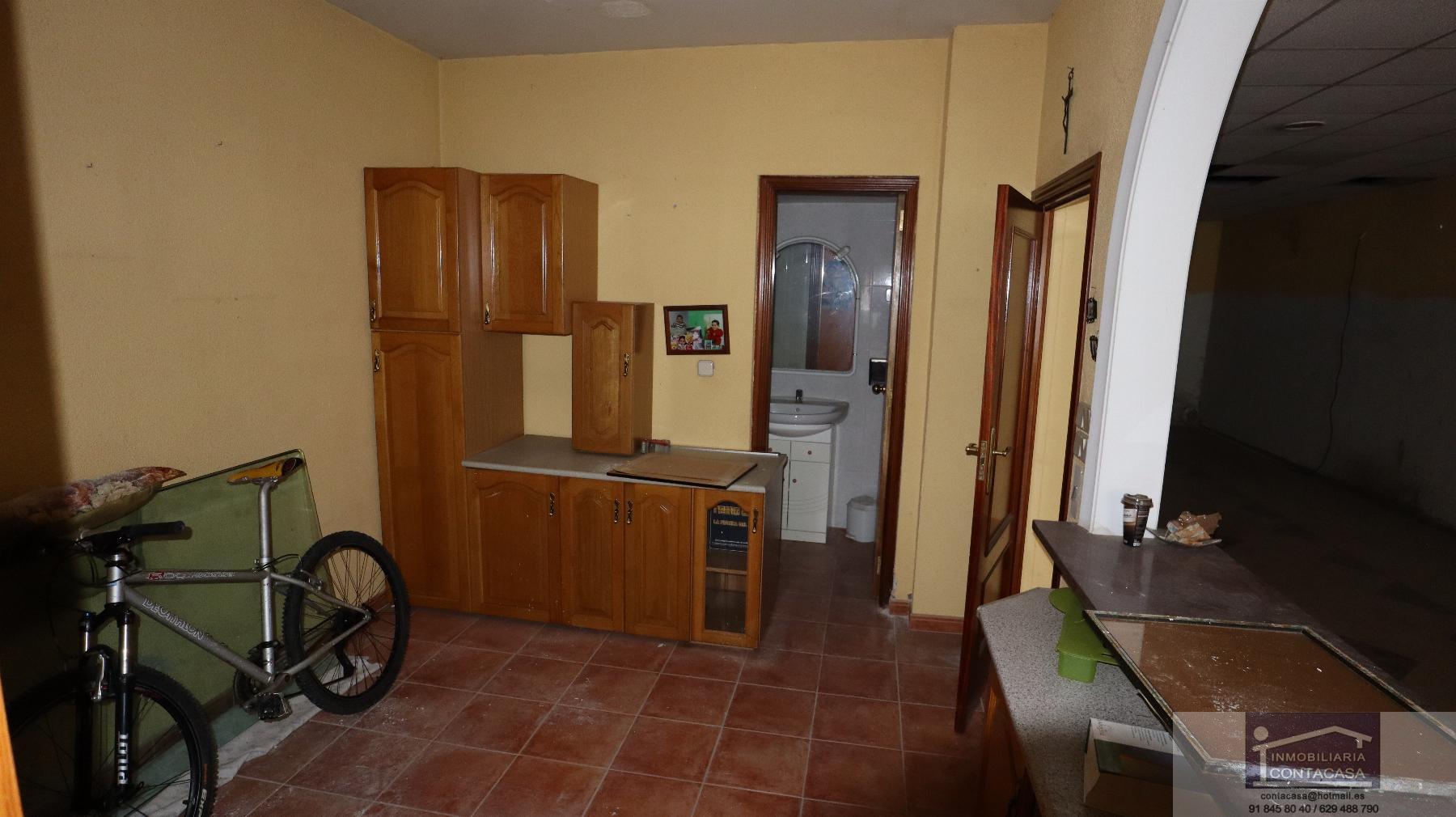 Venta de local comercial en Colmenar Viejo