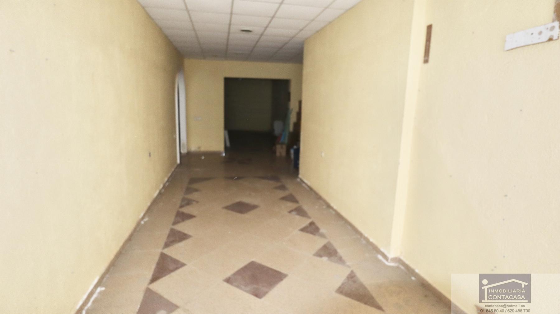 Venta de local comercial en Colmenar Viejo