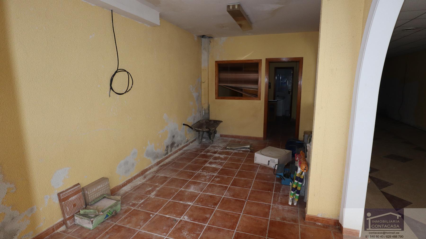 Venta de local comercial en Colmenar Viejo