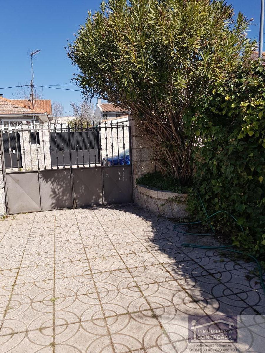 For sale of house in Colmenar Viejo