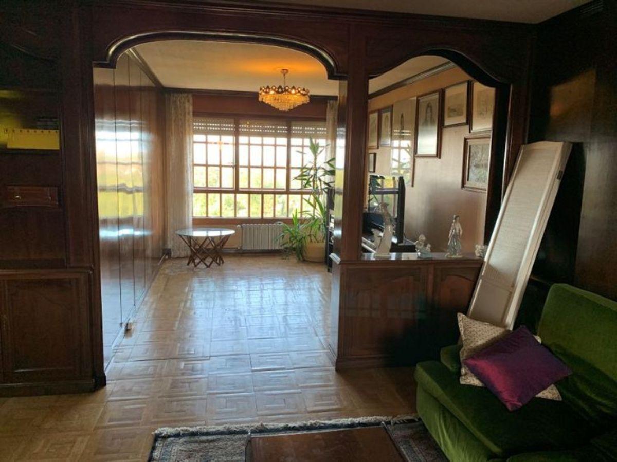 For sale of flat in Gijón