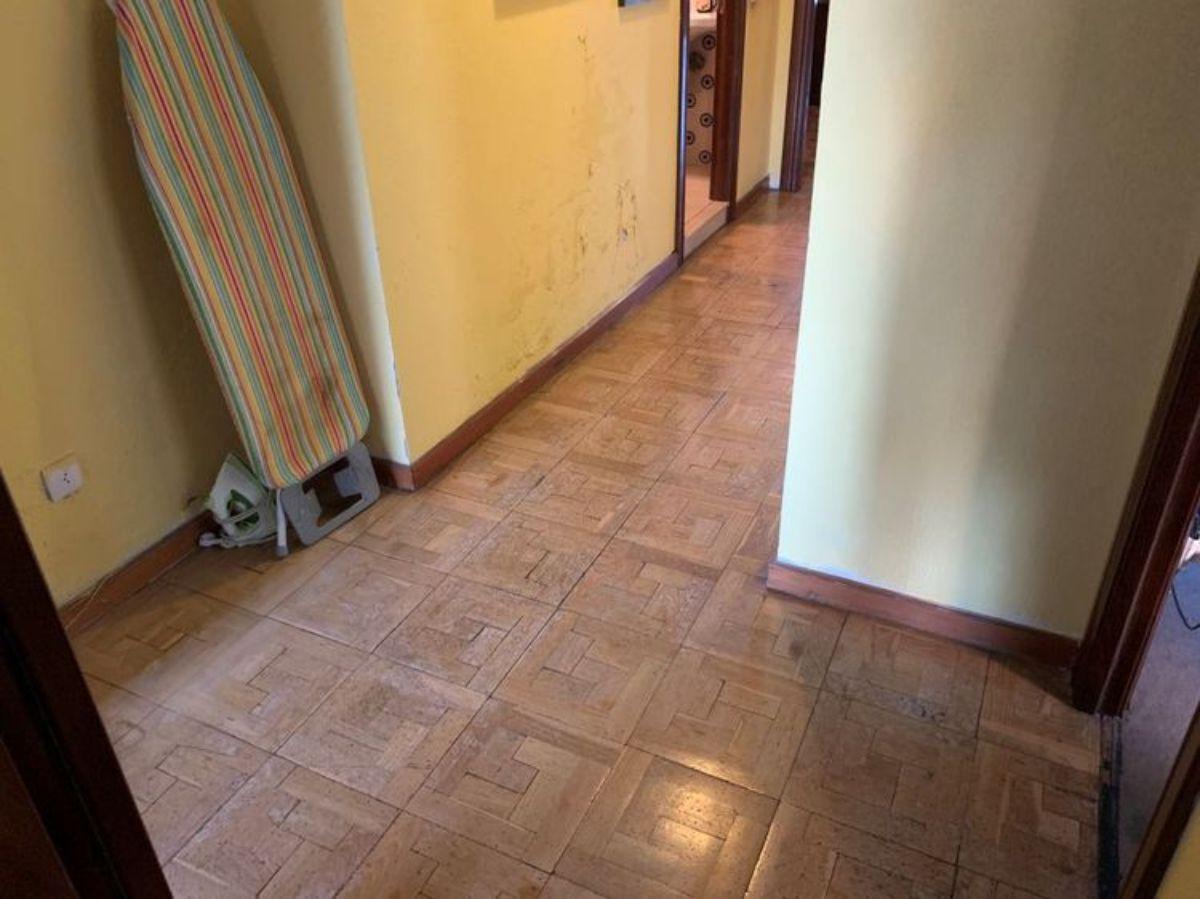 For sale of flat in Gijón