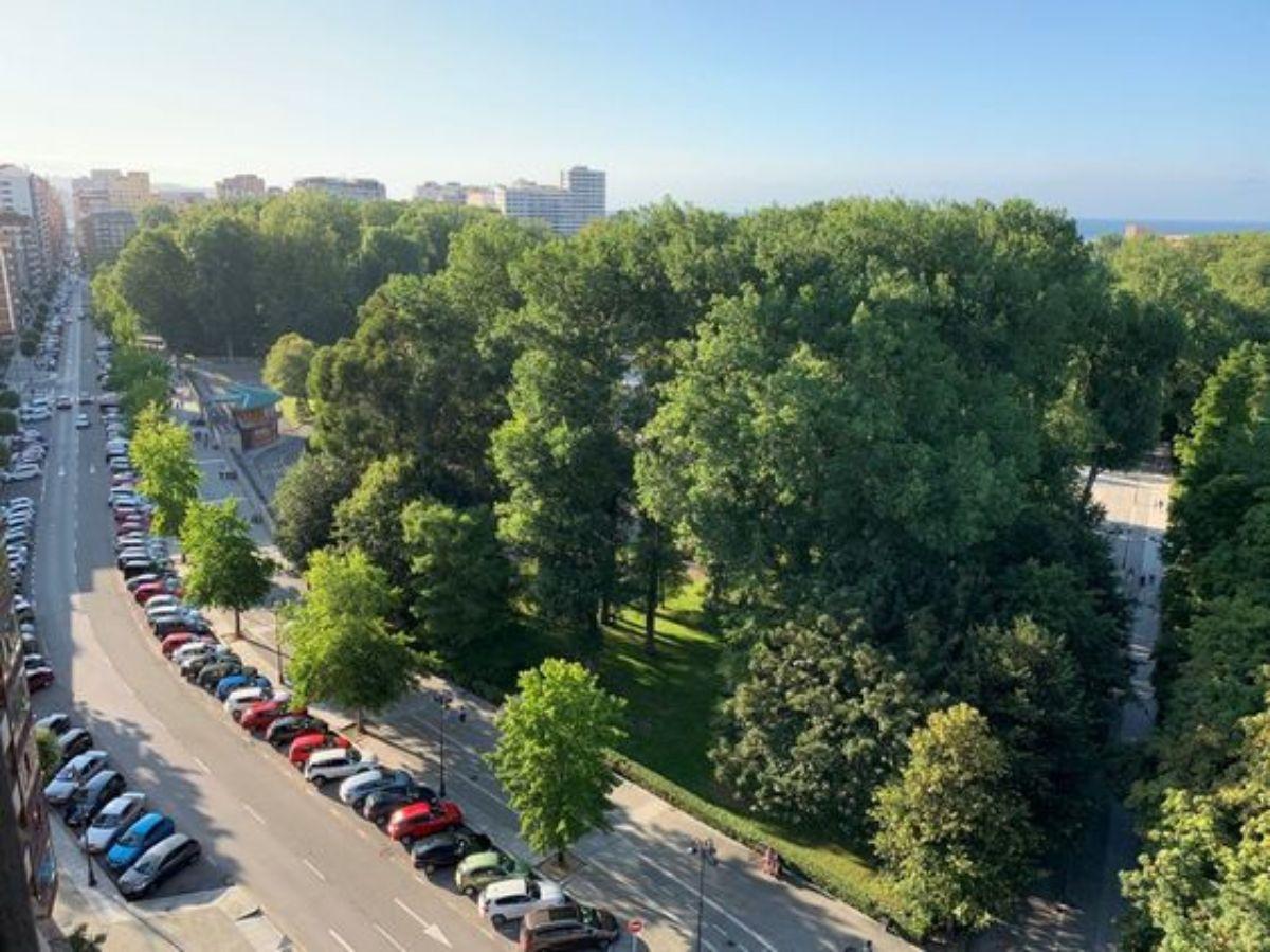 For sale of flat in Gijón