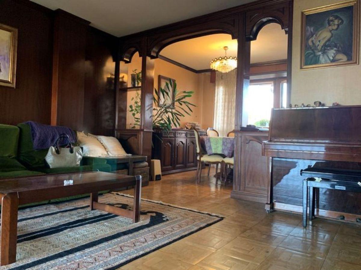 For sale of flat in Gijón