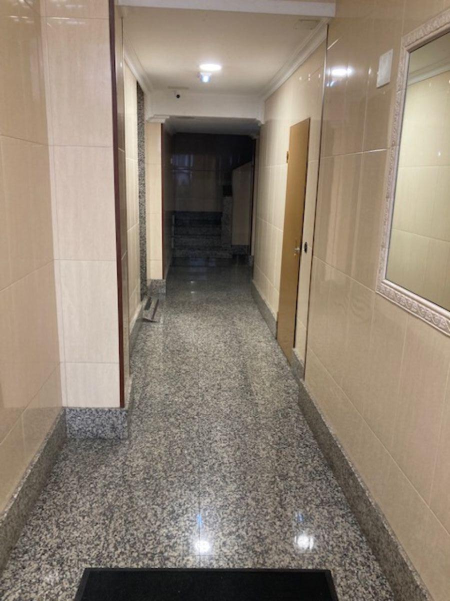 For sale of flat in Gijón
