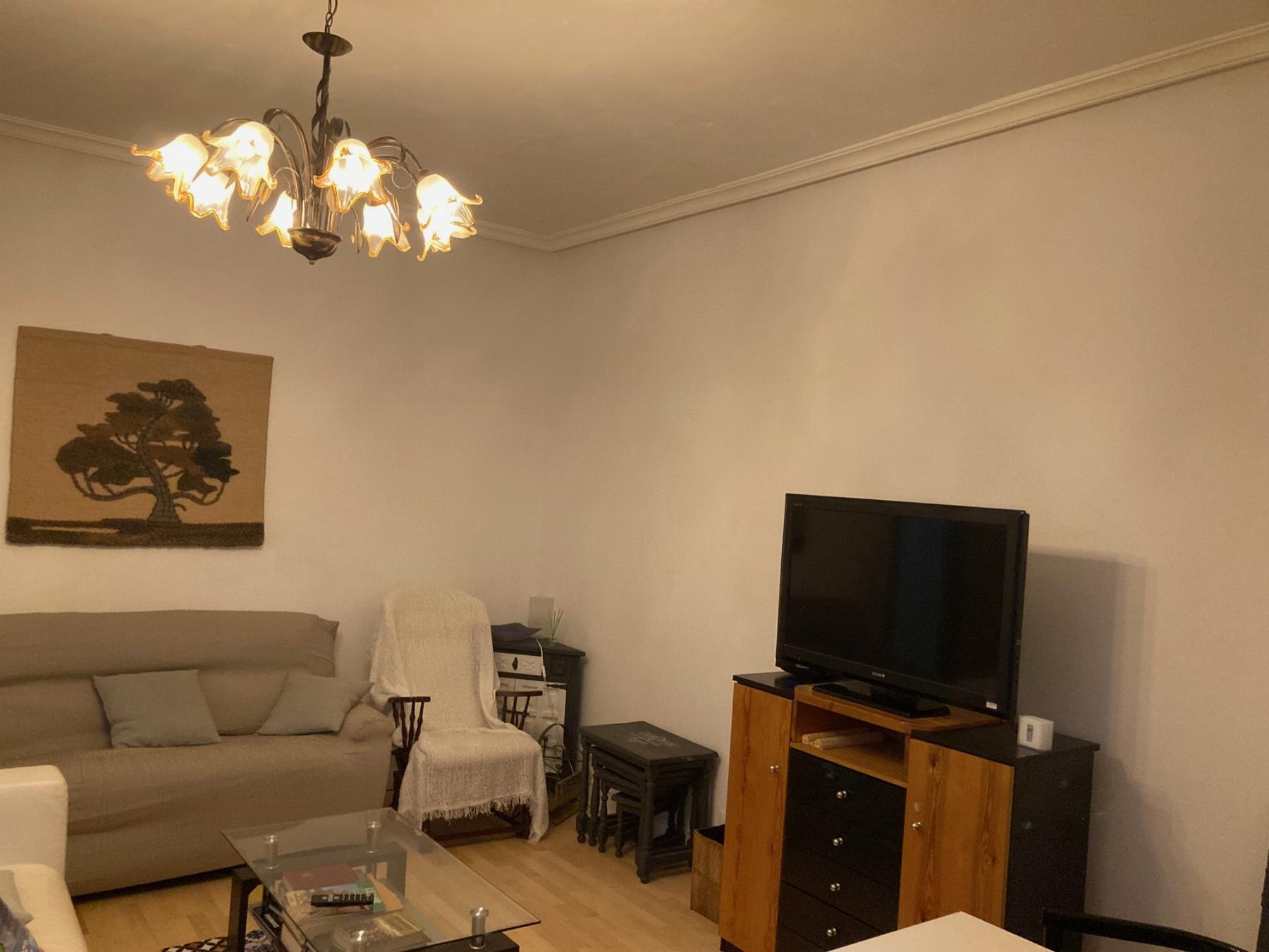 For sale of flat in Gijón