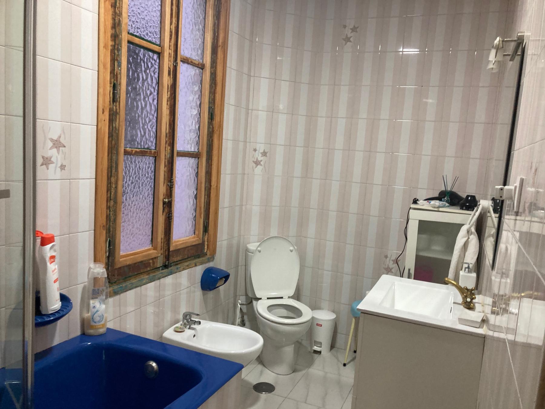 For sale of flat in Gijón