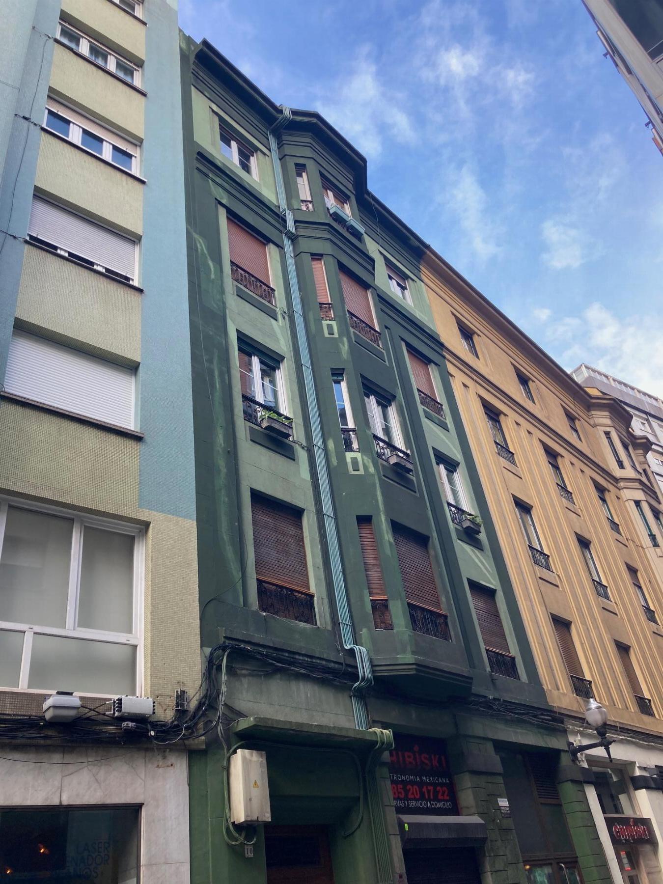 For sale of flat in Gijón