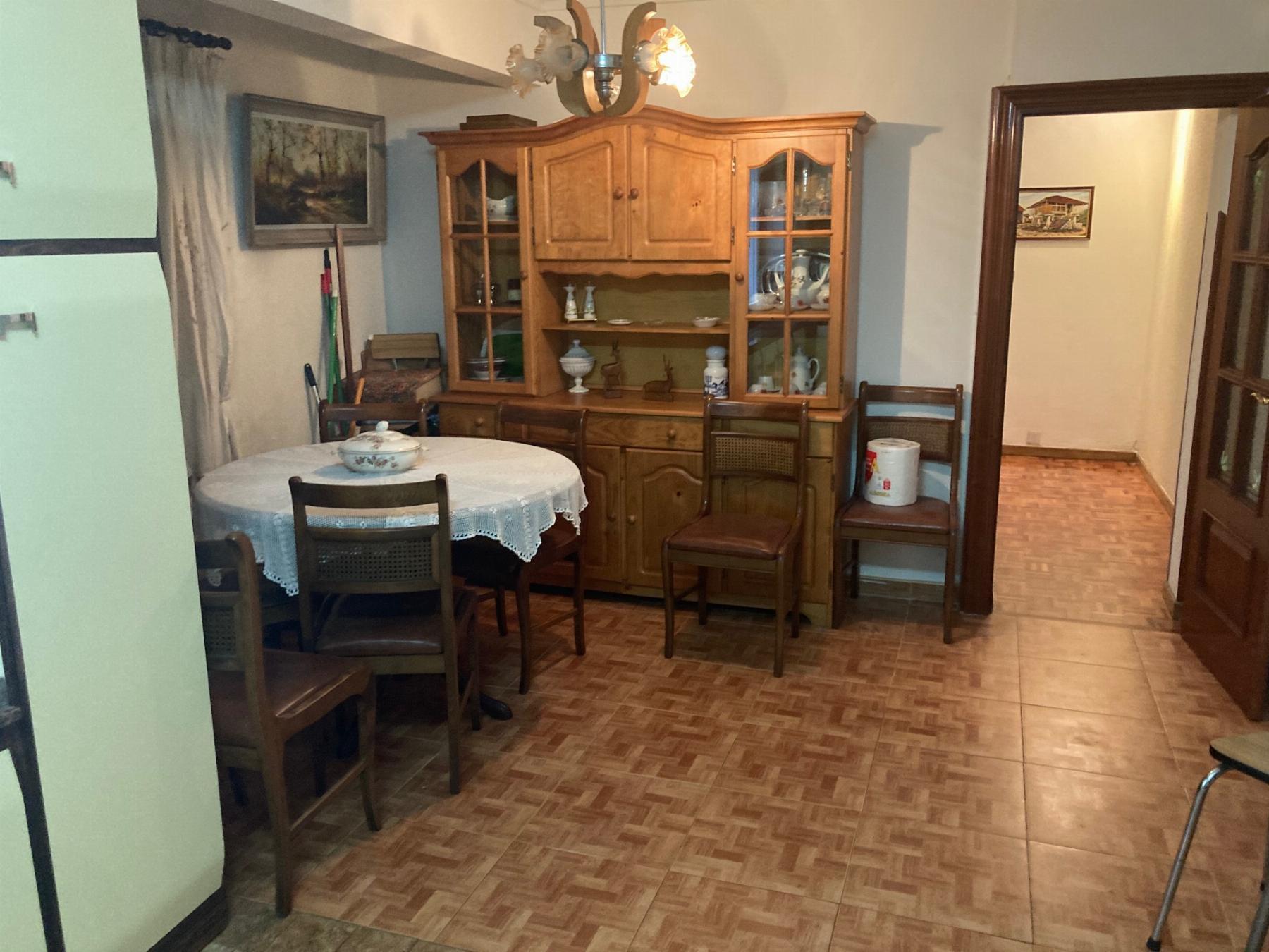 For sale of flat in Gijón