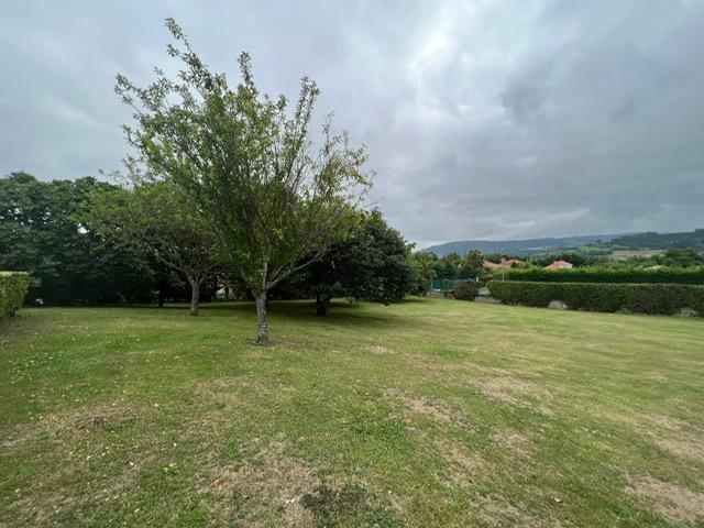 For sale of chalet in Gijón