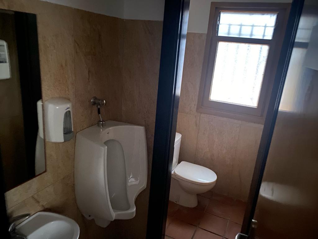 For sale of commercial in Gijón