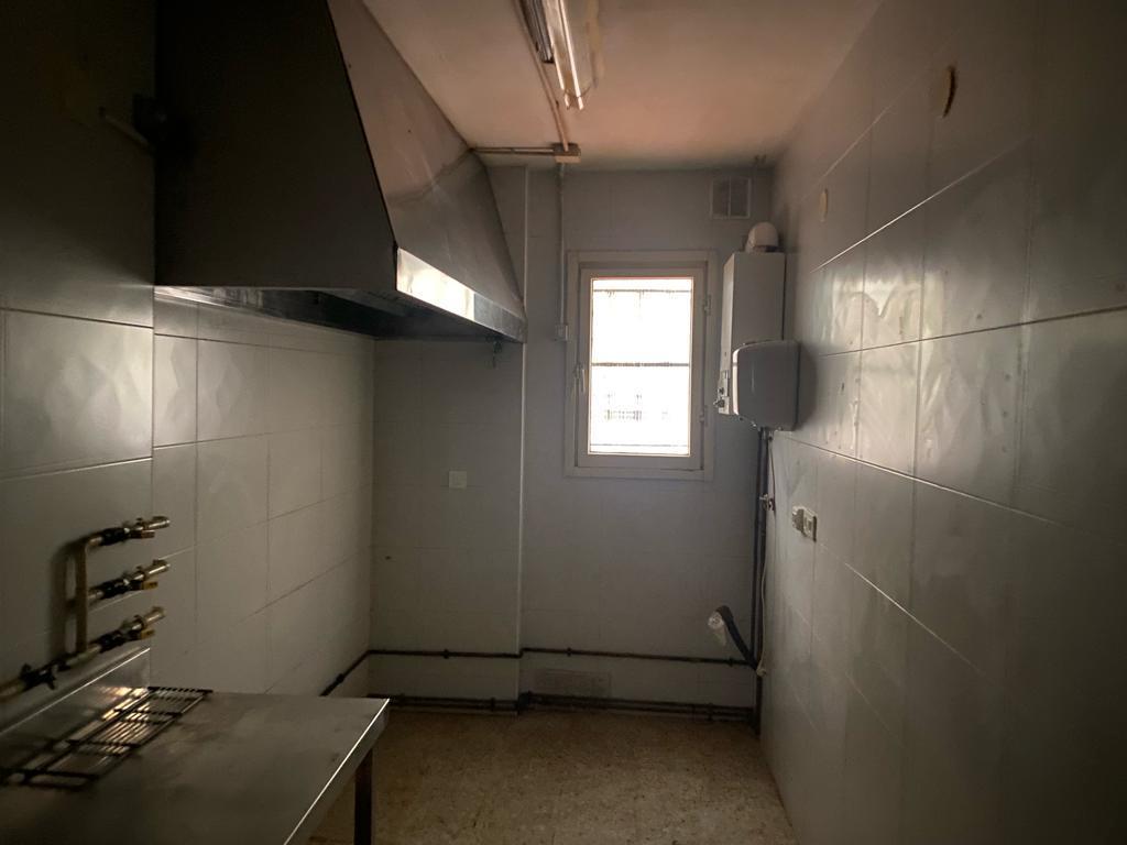 For sale of commercial in Gijón