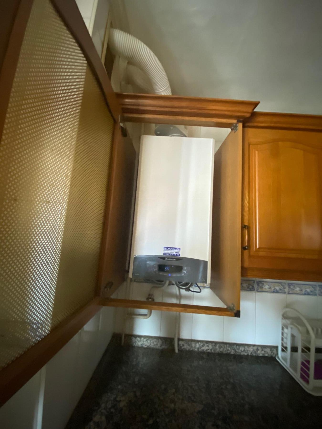 For sale of apartment in Gijón