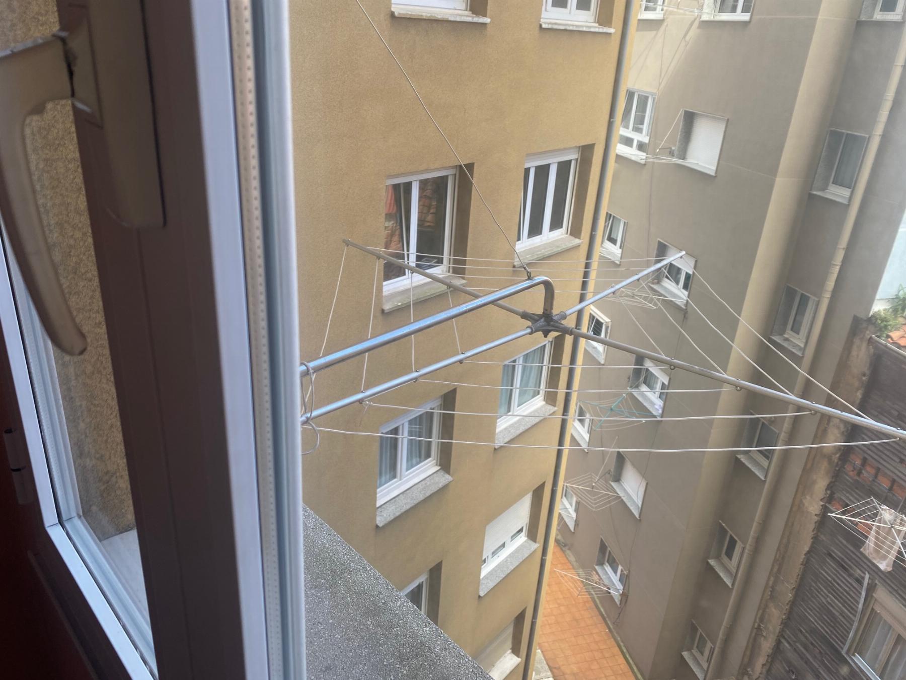 For sale of flat in Gijón