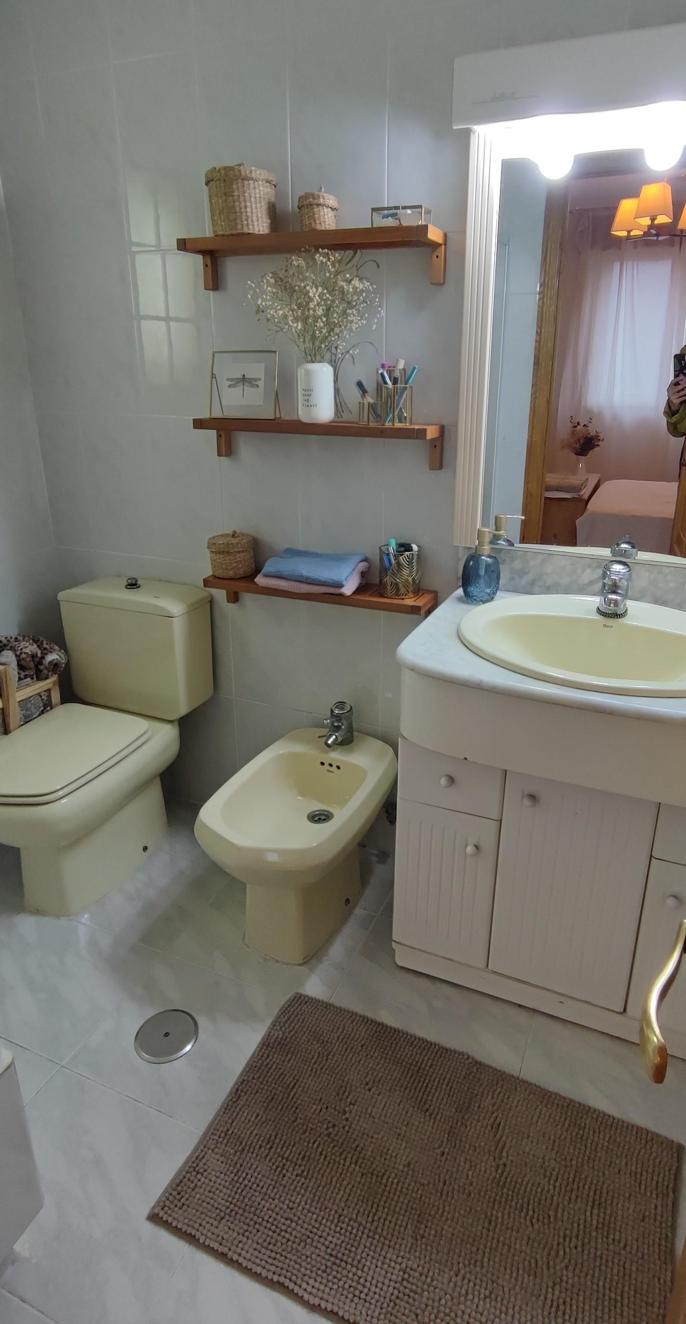 For sale of flat in Torre del Bierzo