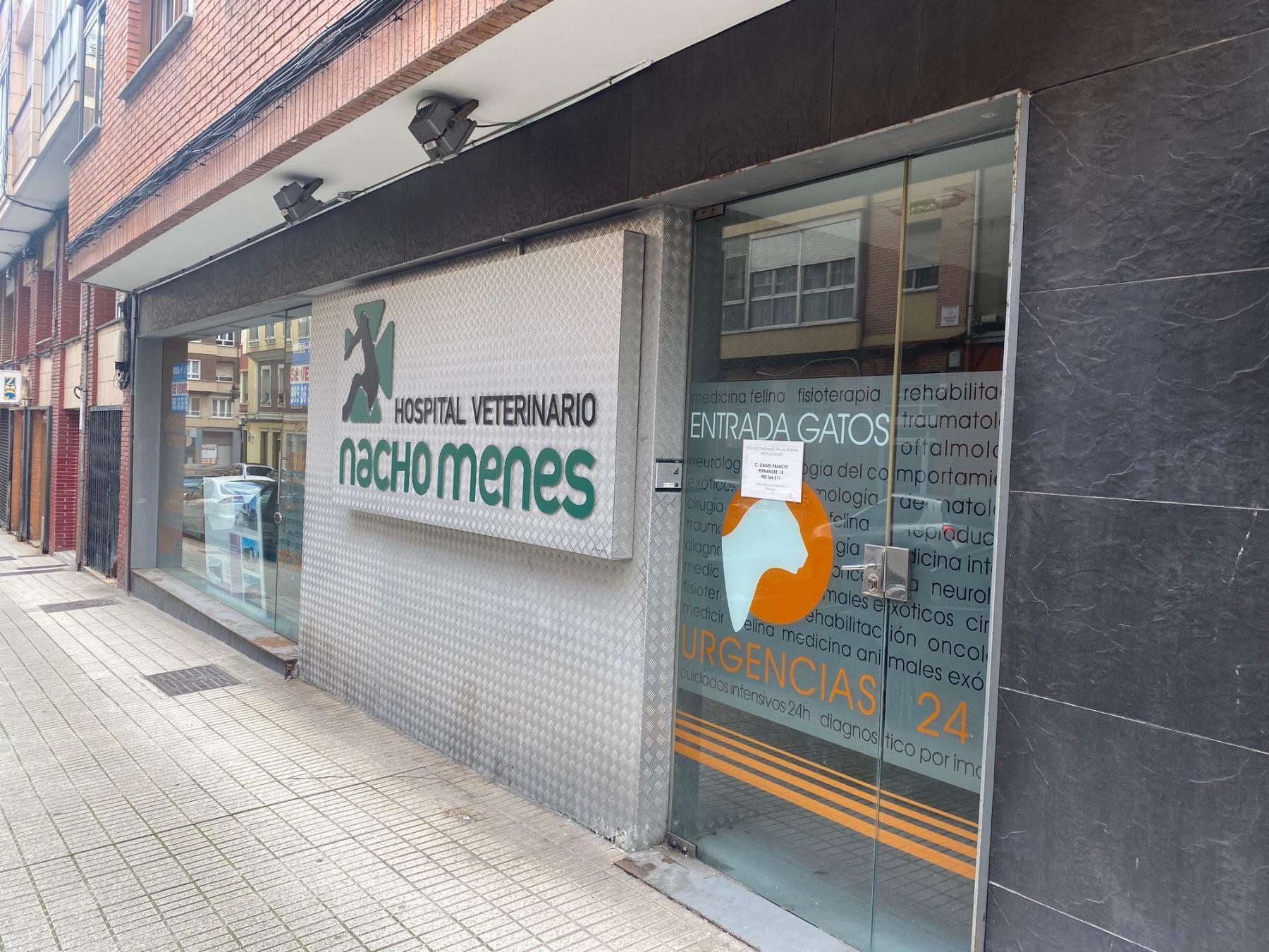 For sale of commercial in Gijón