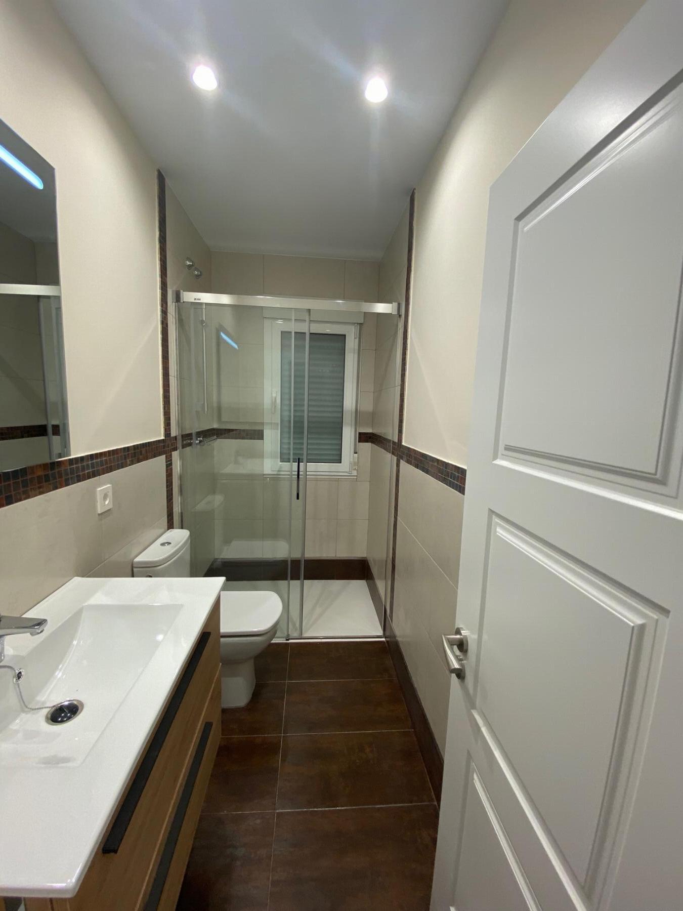 For sale of flat in Gijón