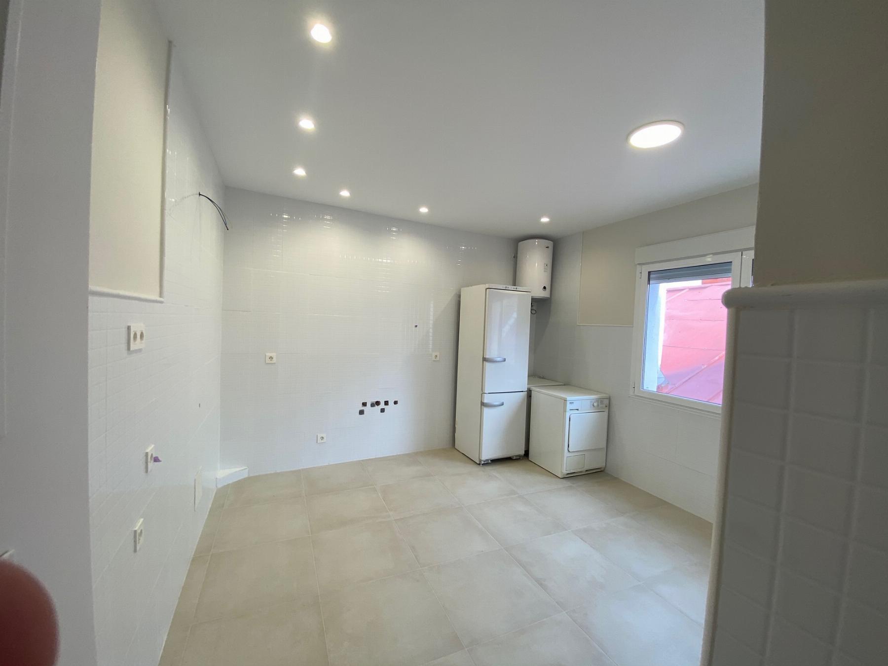 For sale of flat in Gijón