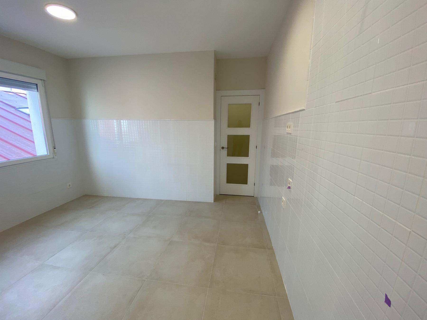 For sale of flat in Gijón