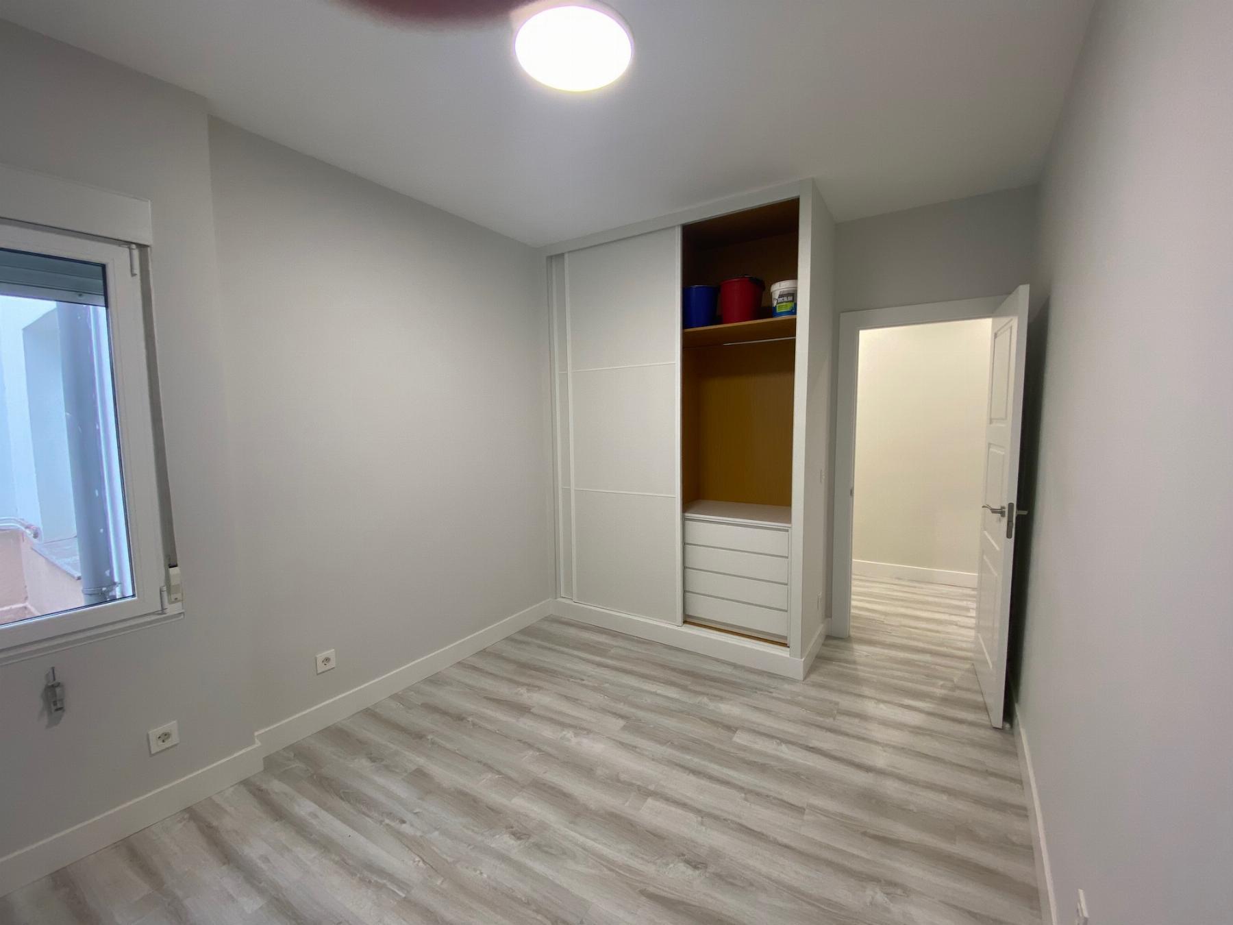 For sale of flat in Gijón