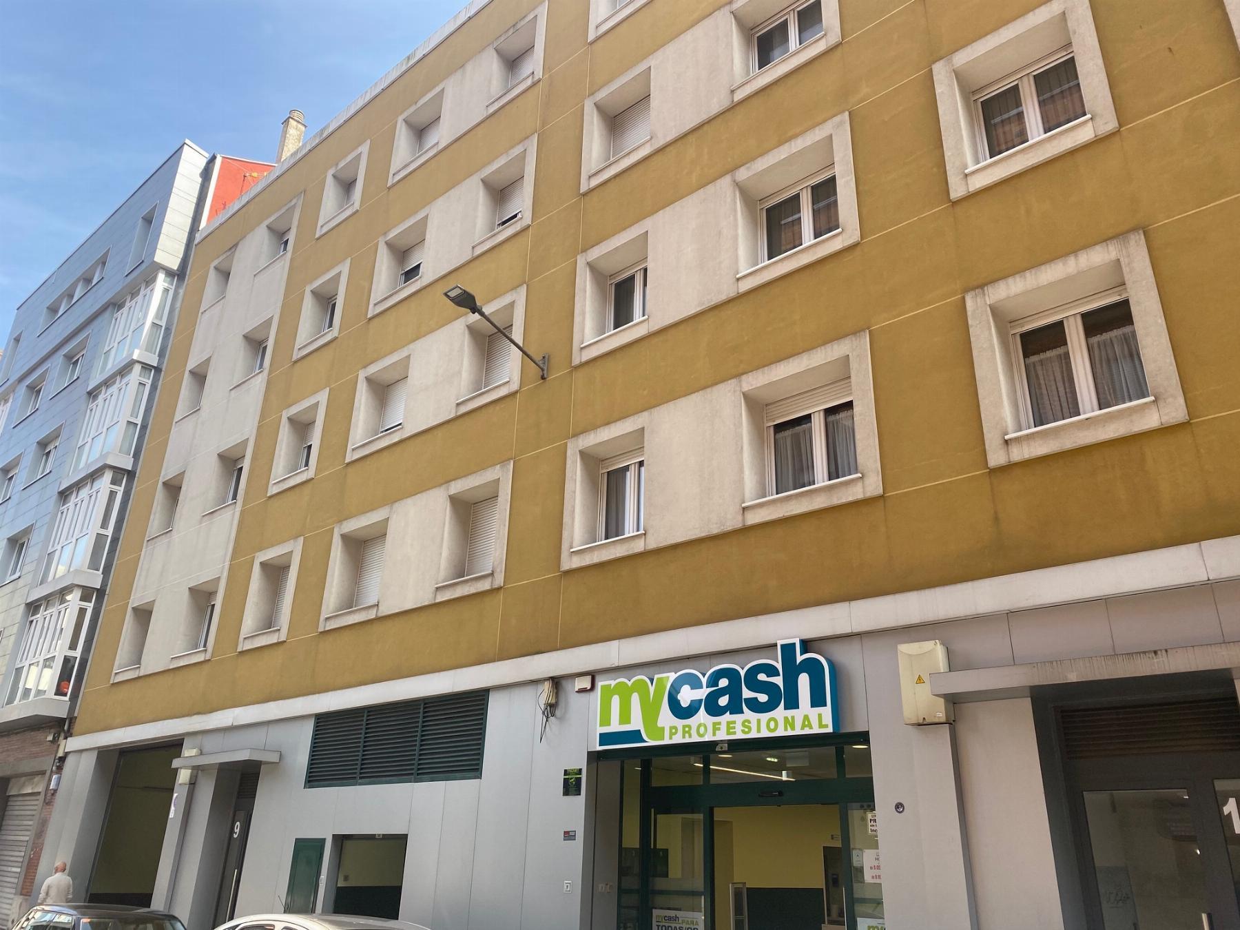 For sale of flat in Gijón