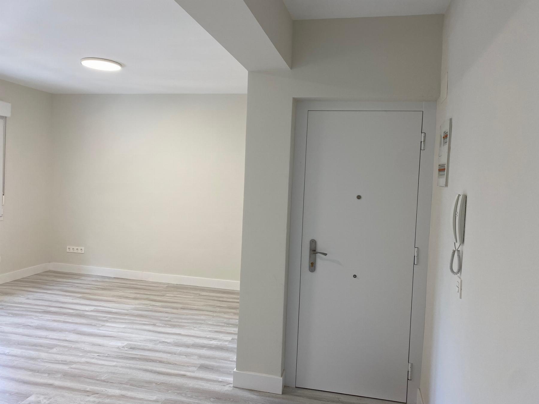 For sale of flat in Gijón