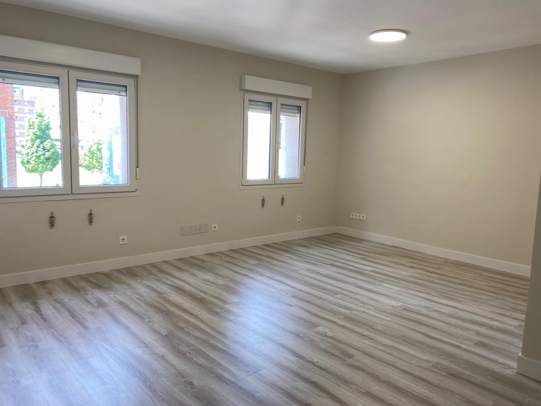For sale of flat in Gijón