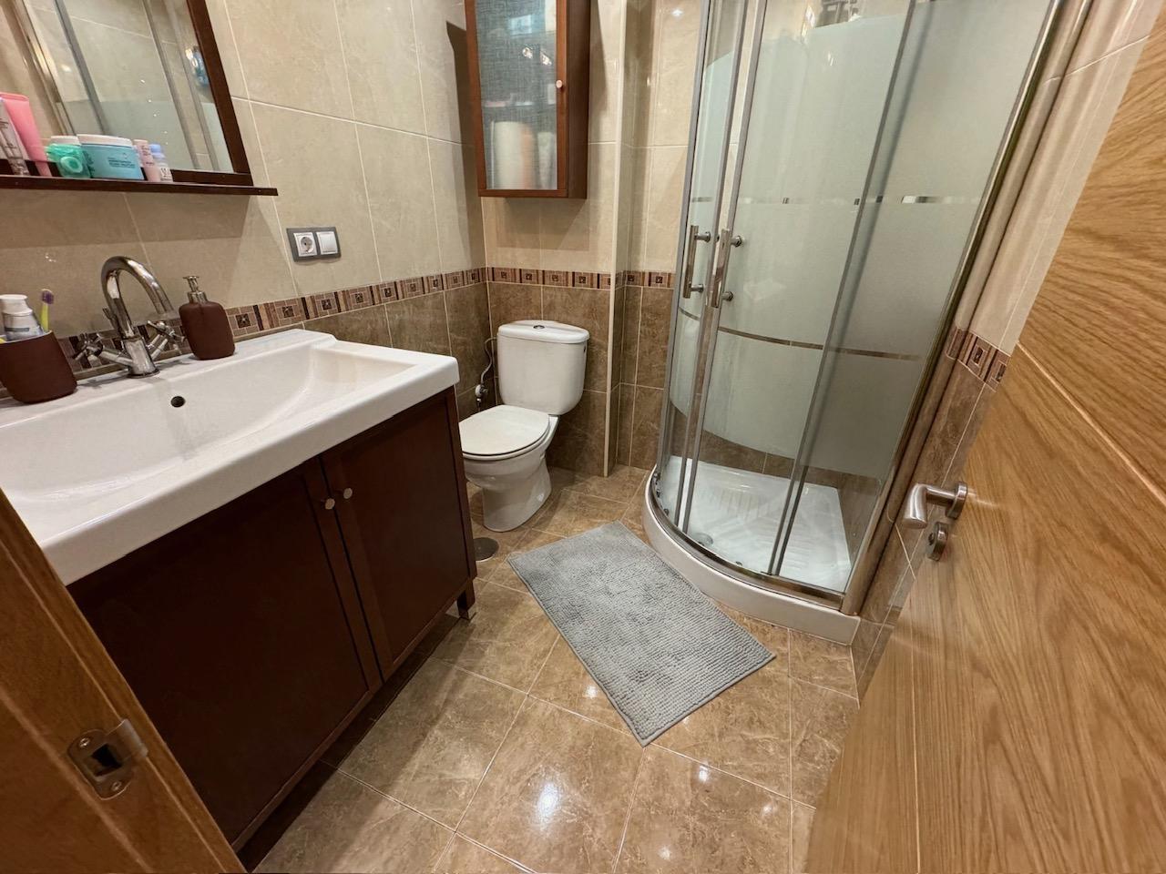 For sale of flat in Gijón