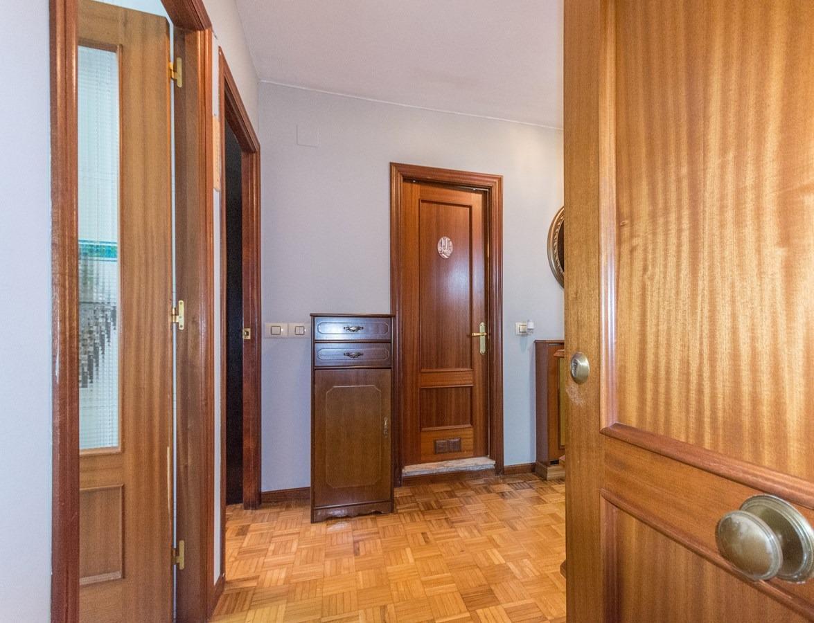 For sale of flat in Gijón