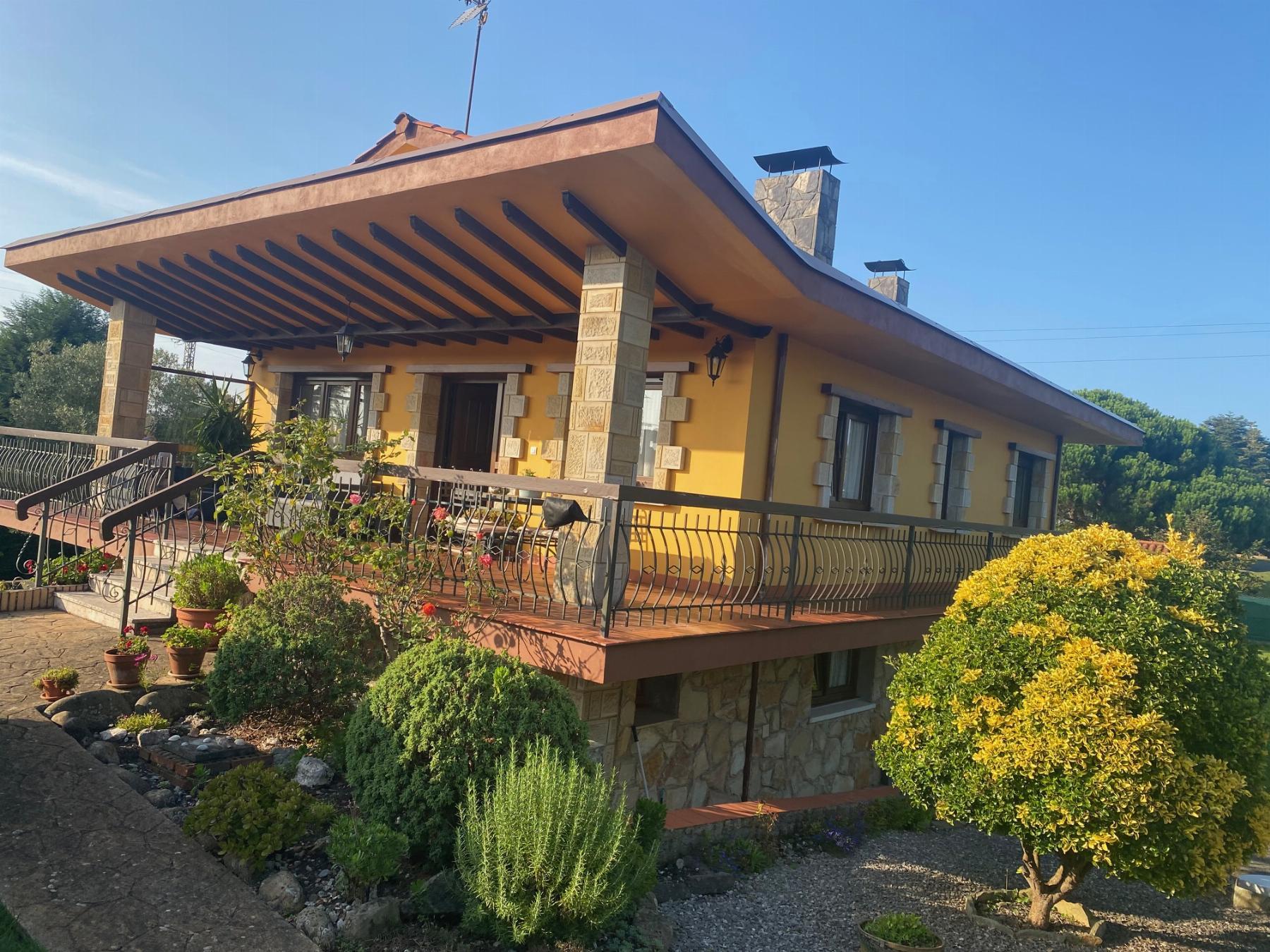 For sale of chalet in Villaviciosa