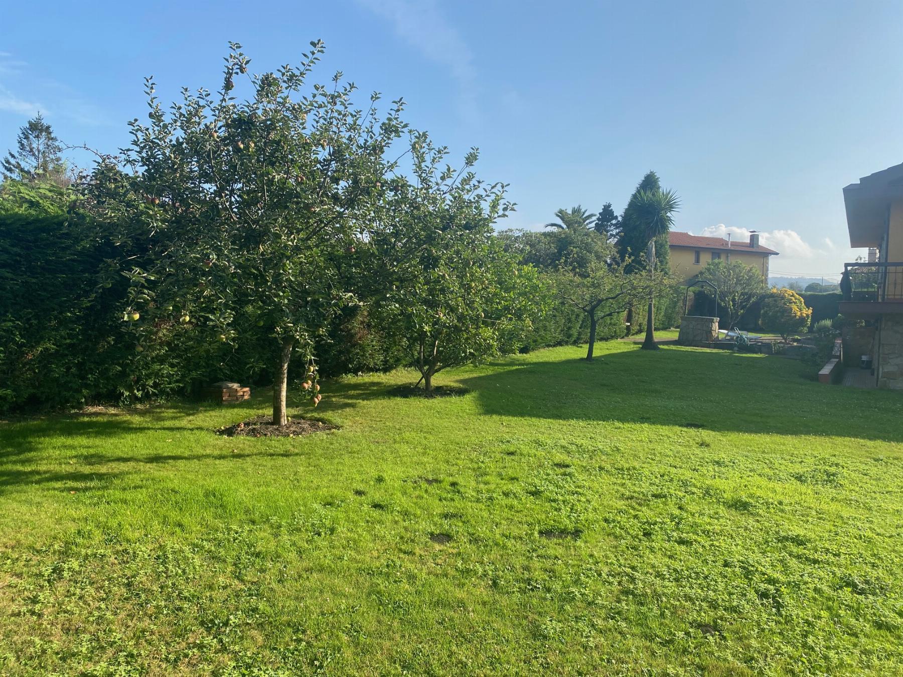For sale of chalet in Villaviciosa