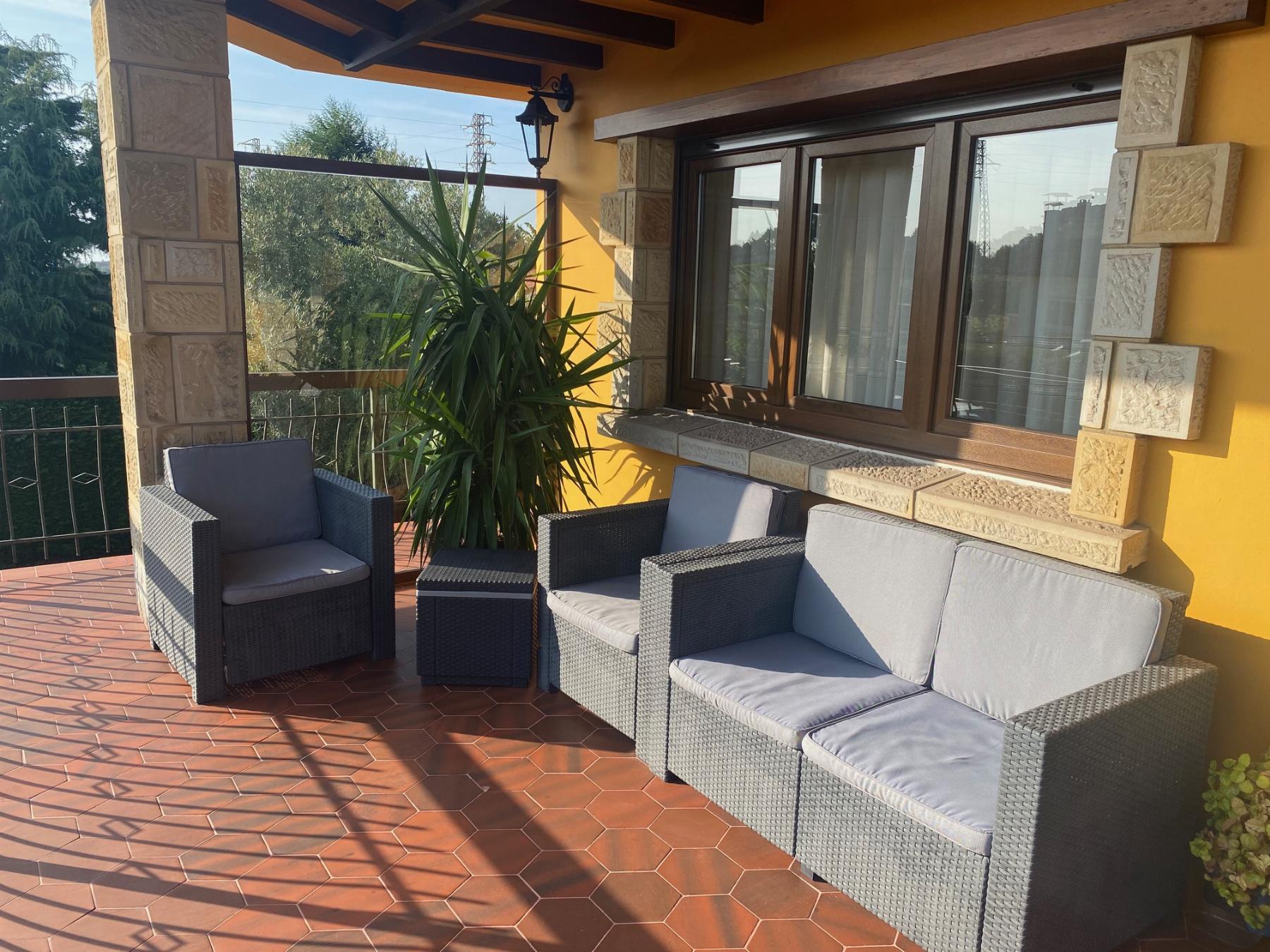For sale of chalet in Villaviciosa