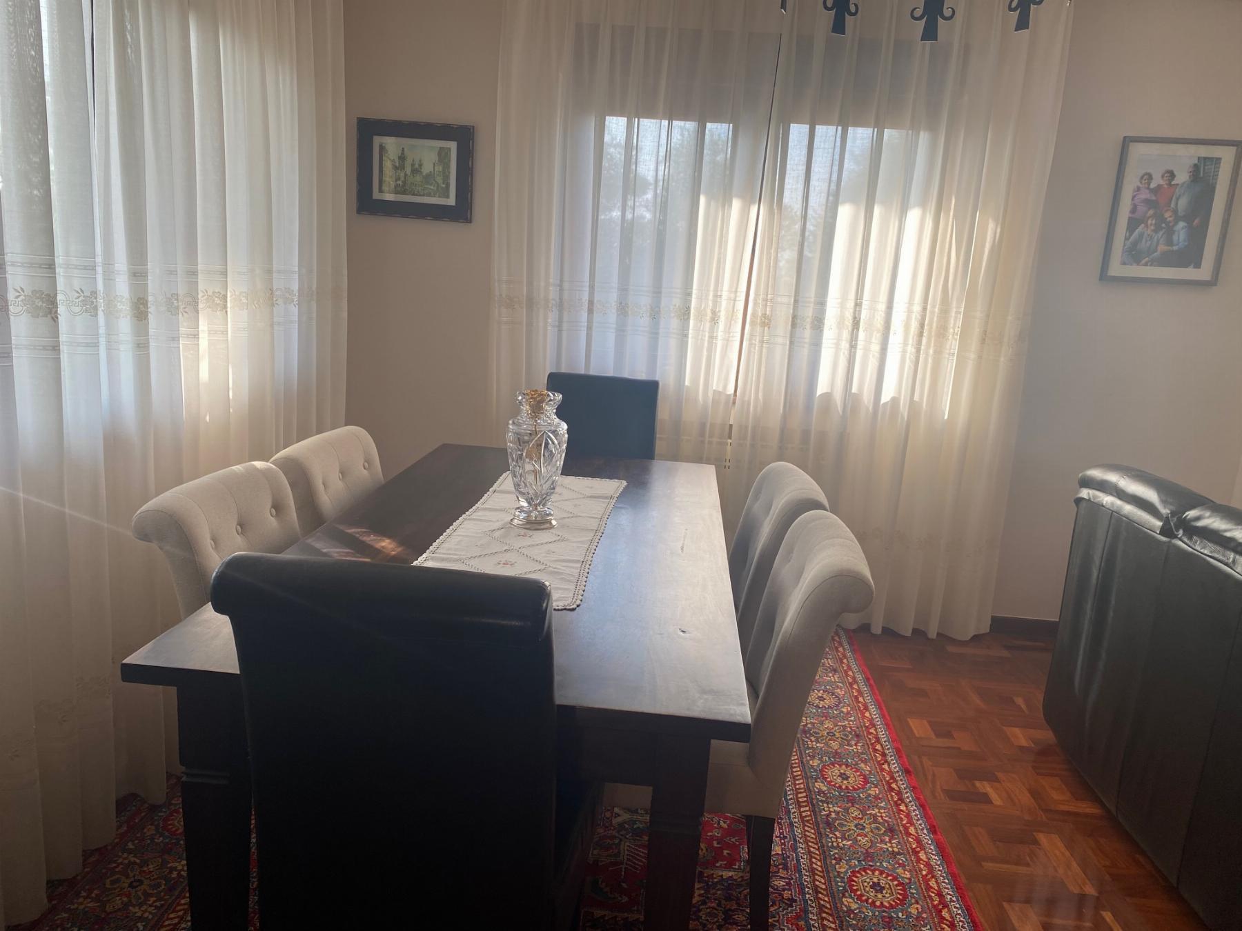 For sale of chalet in Villaviciosa