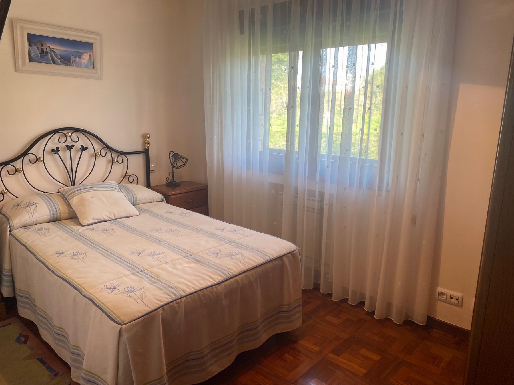 For sale of chalet in Villaviciosa