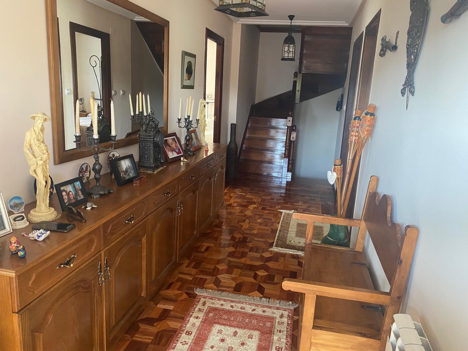 For sale of chalet in Villaviciosa