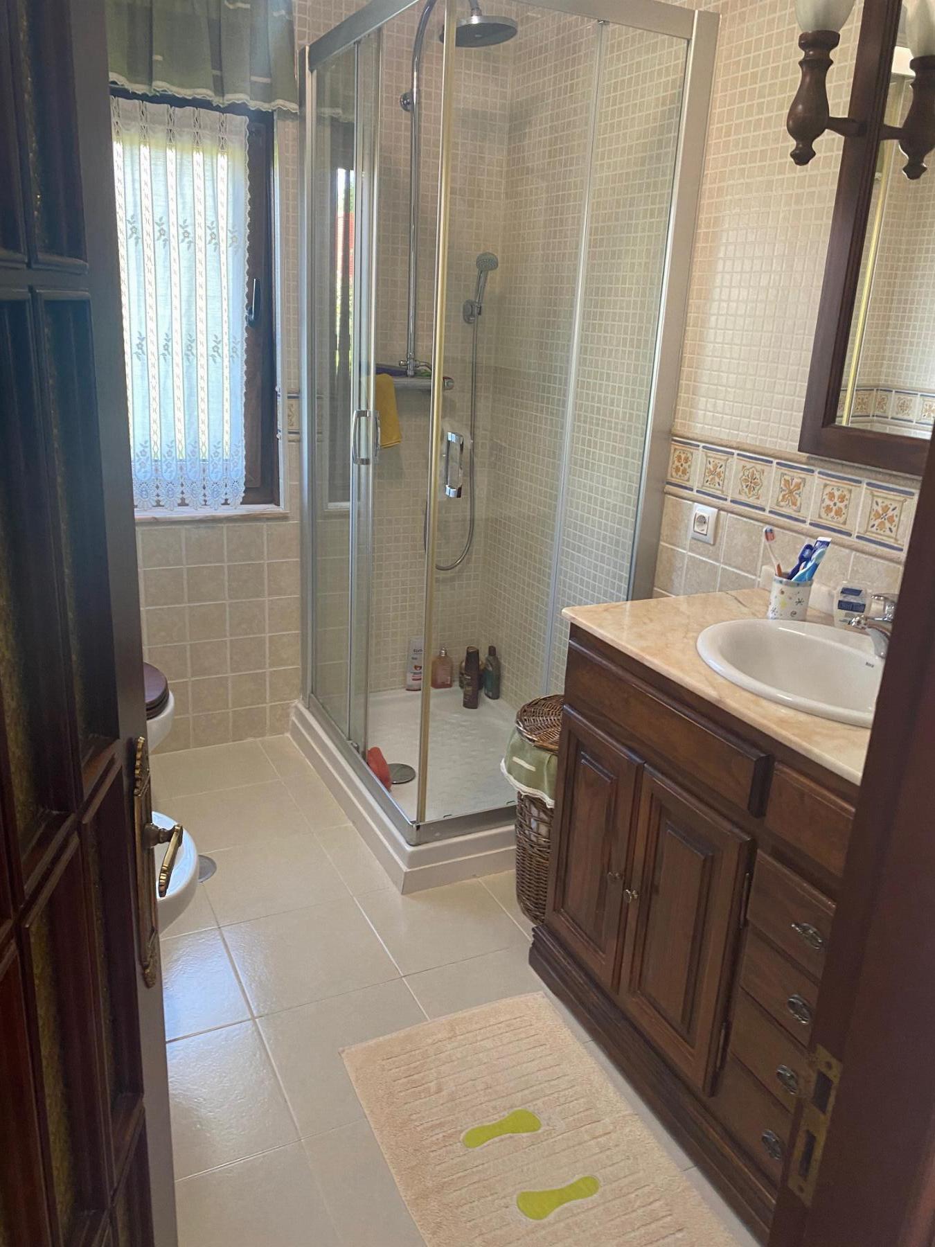 For sale of chalet in Villaviciosa