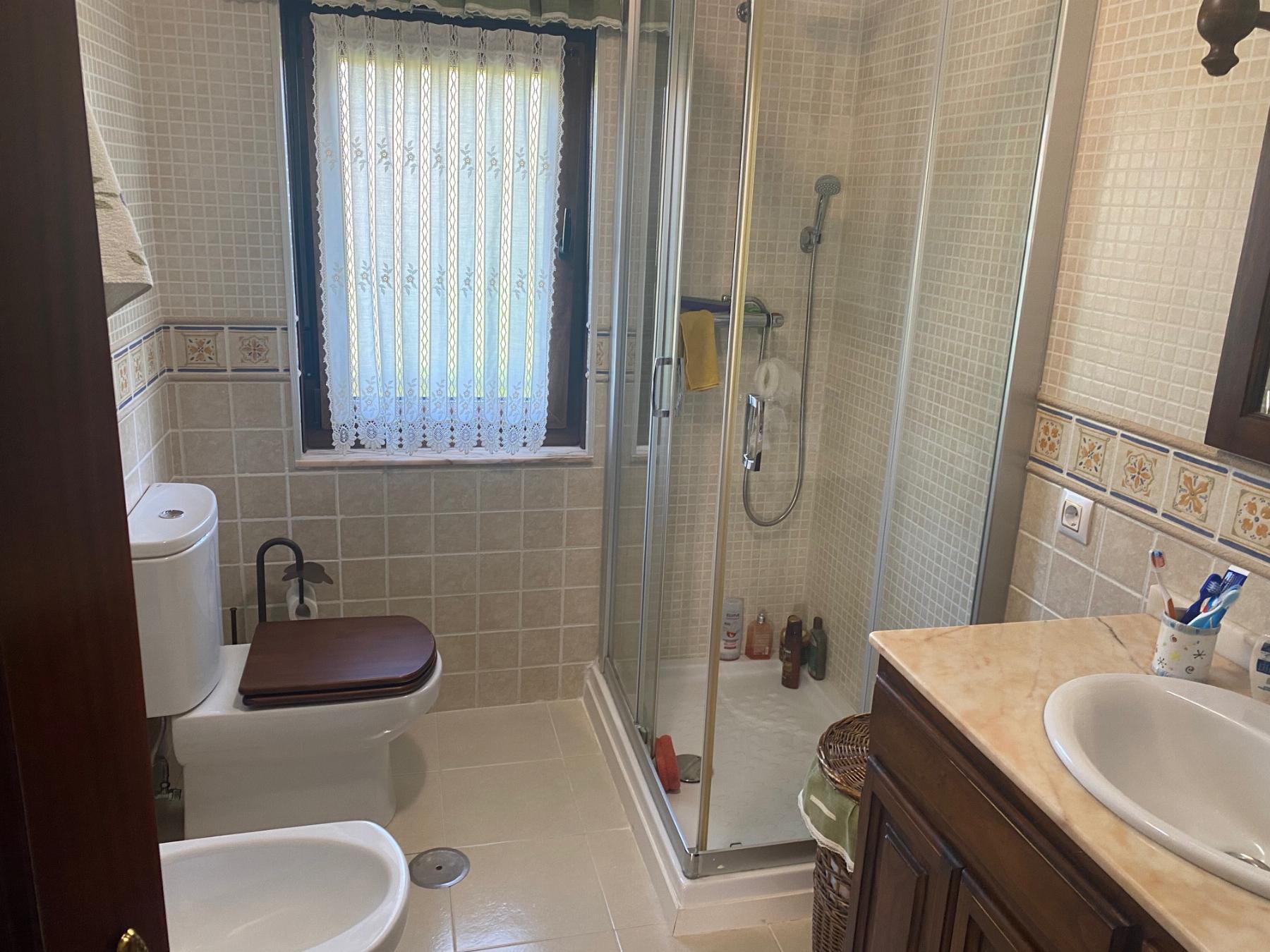 For sale of chalet in Villaviciosa