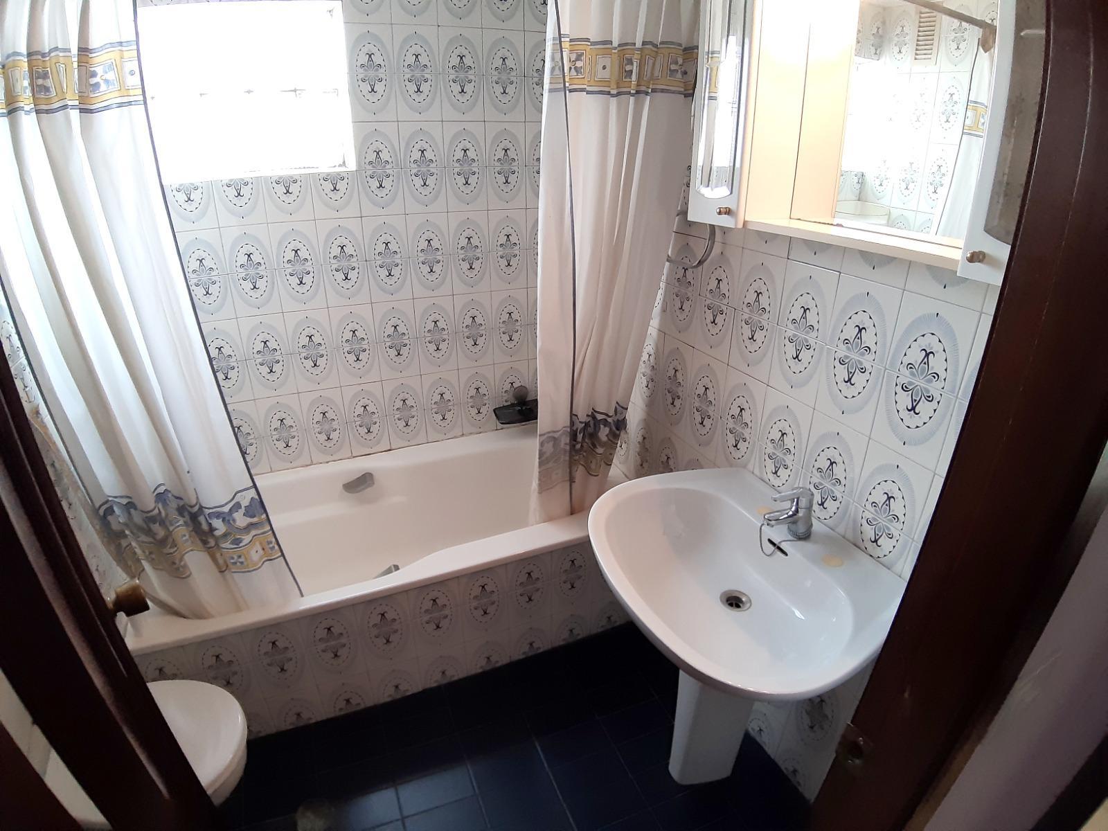 For sale of flat in Gijón