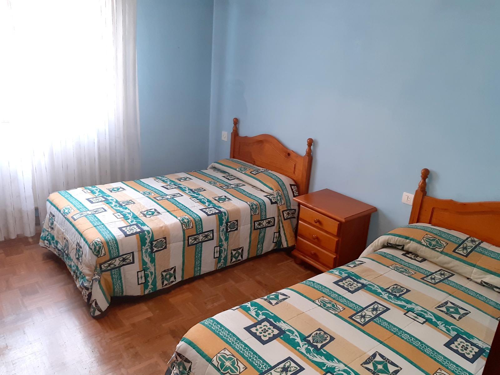 For sale of flat in Gijón