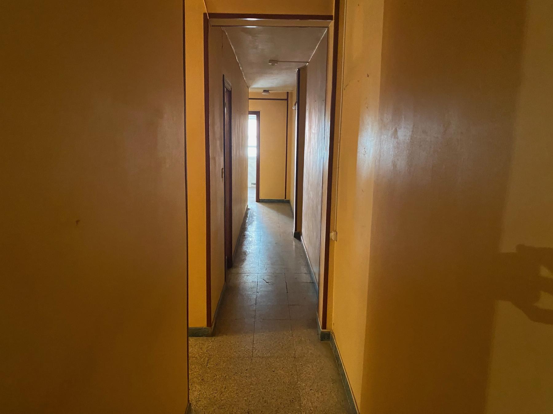 For sale of flat in Gijón