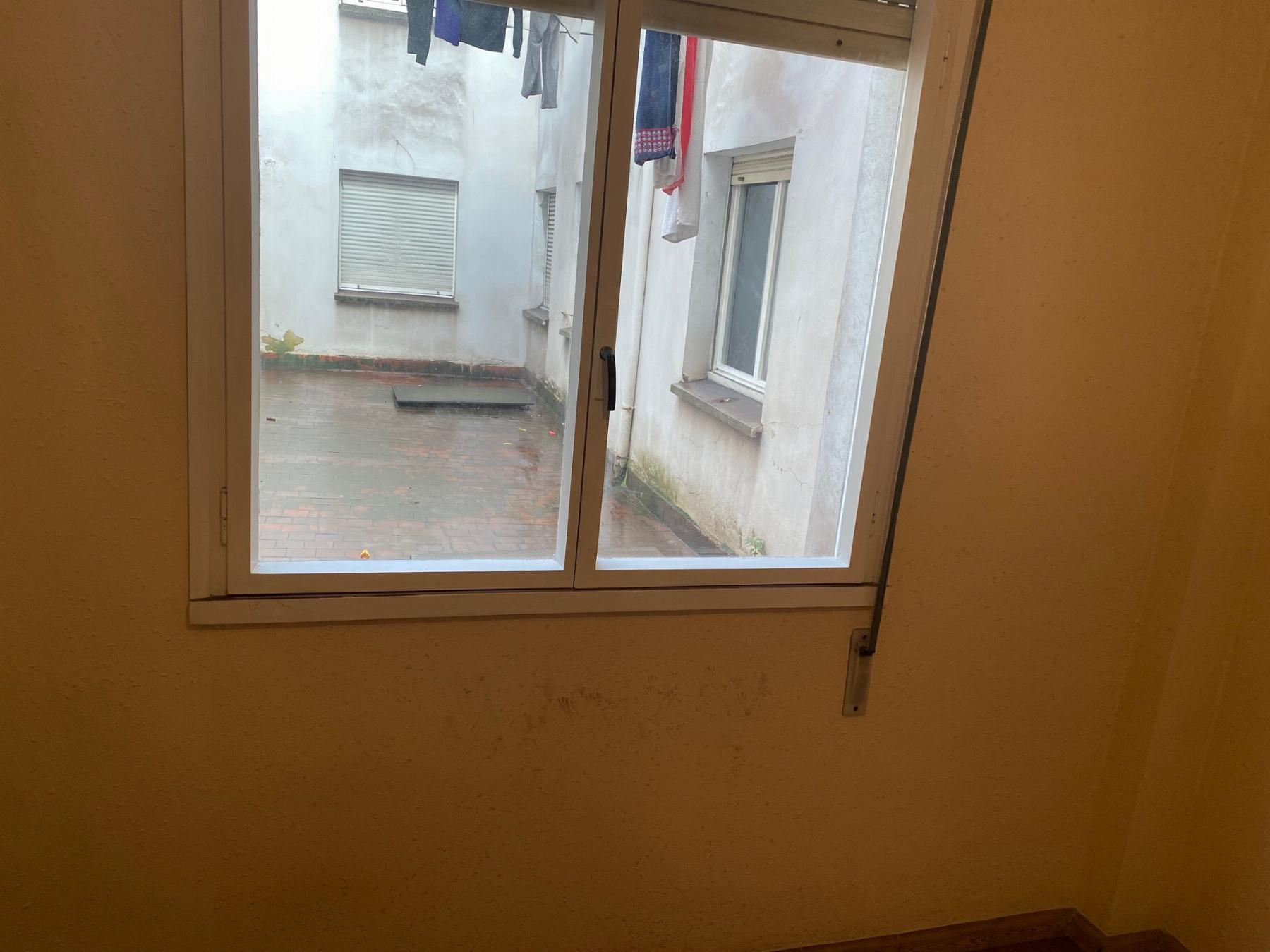 For sale of flat in Gijón