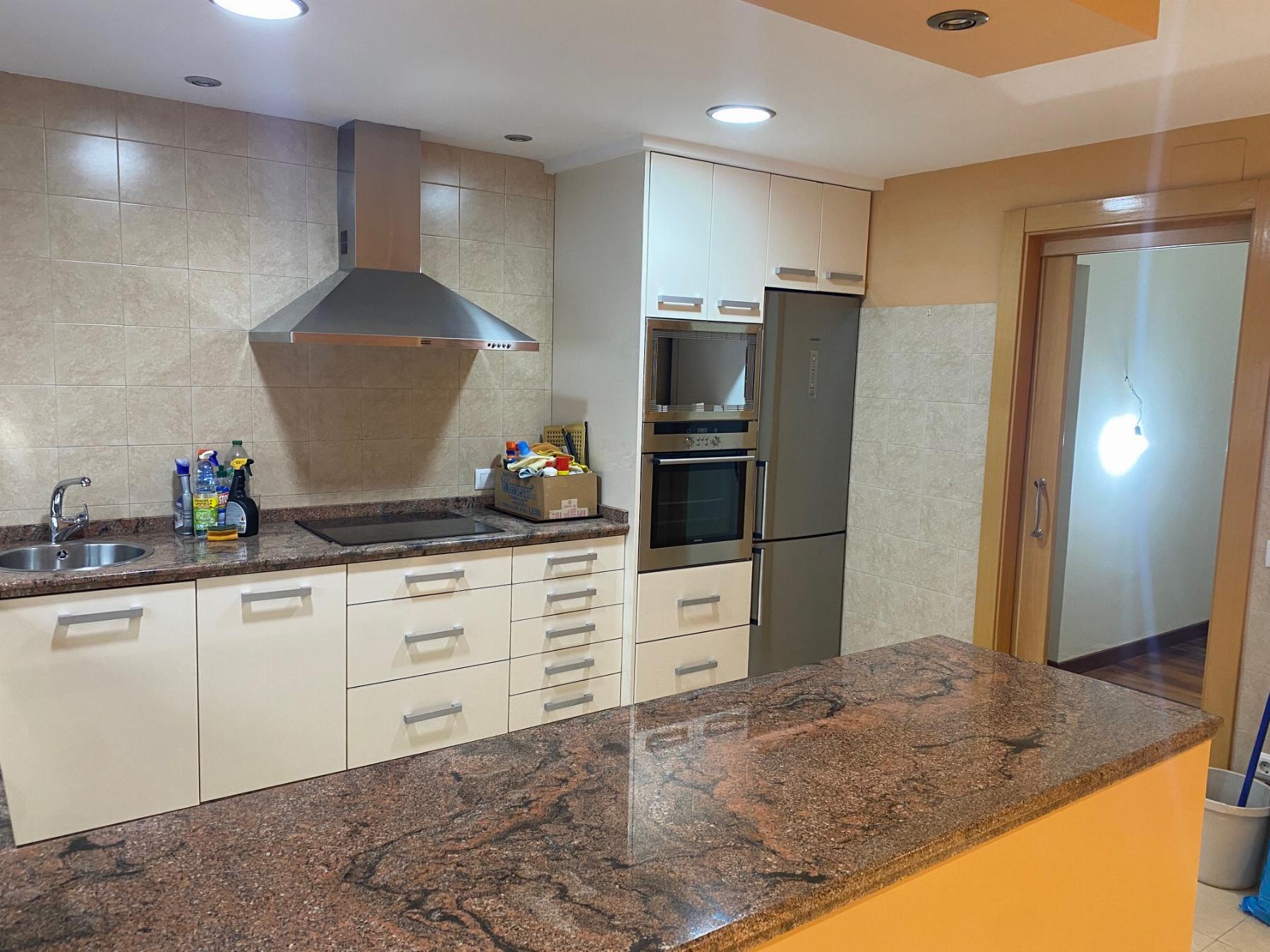 For rent of flat in Gijón
