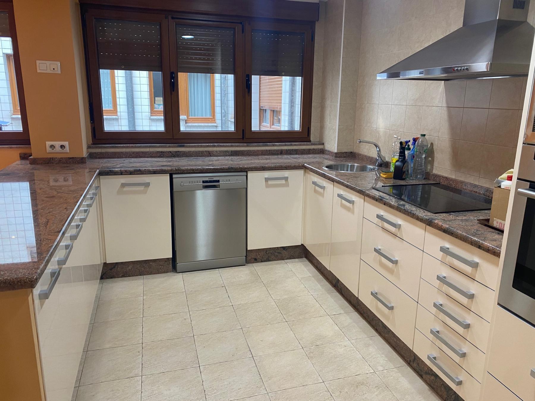 For rent of flat in Gijón