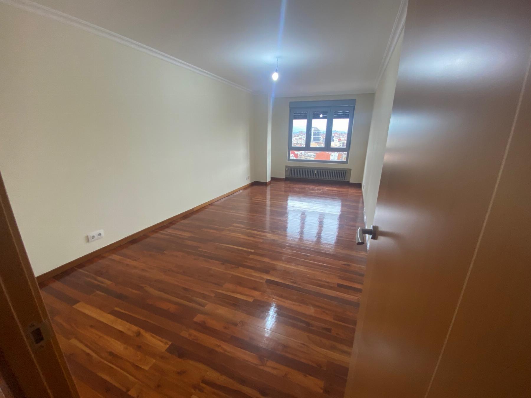 For rent of flat in Gijón