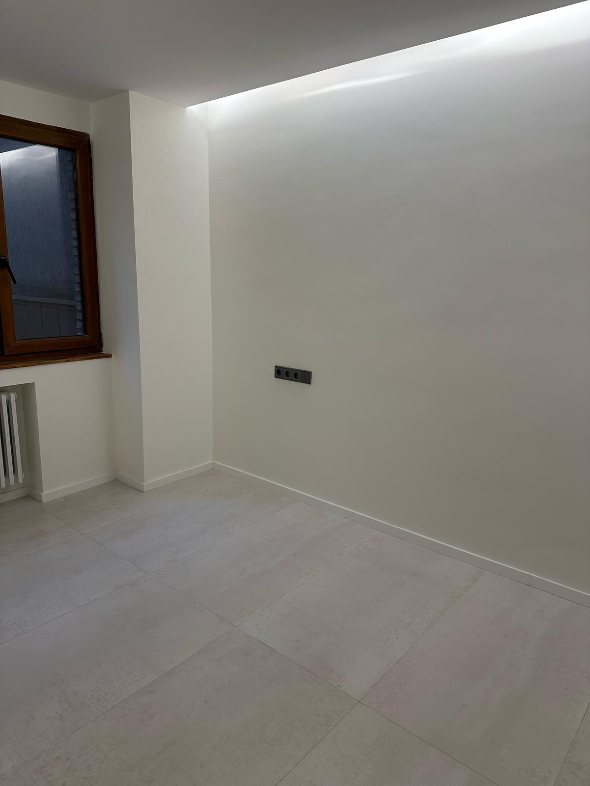 For sale of flat in Gijón