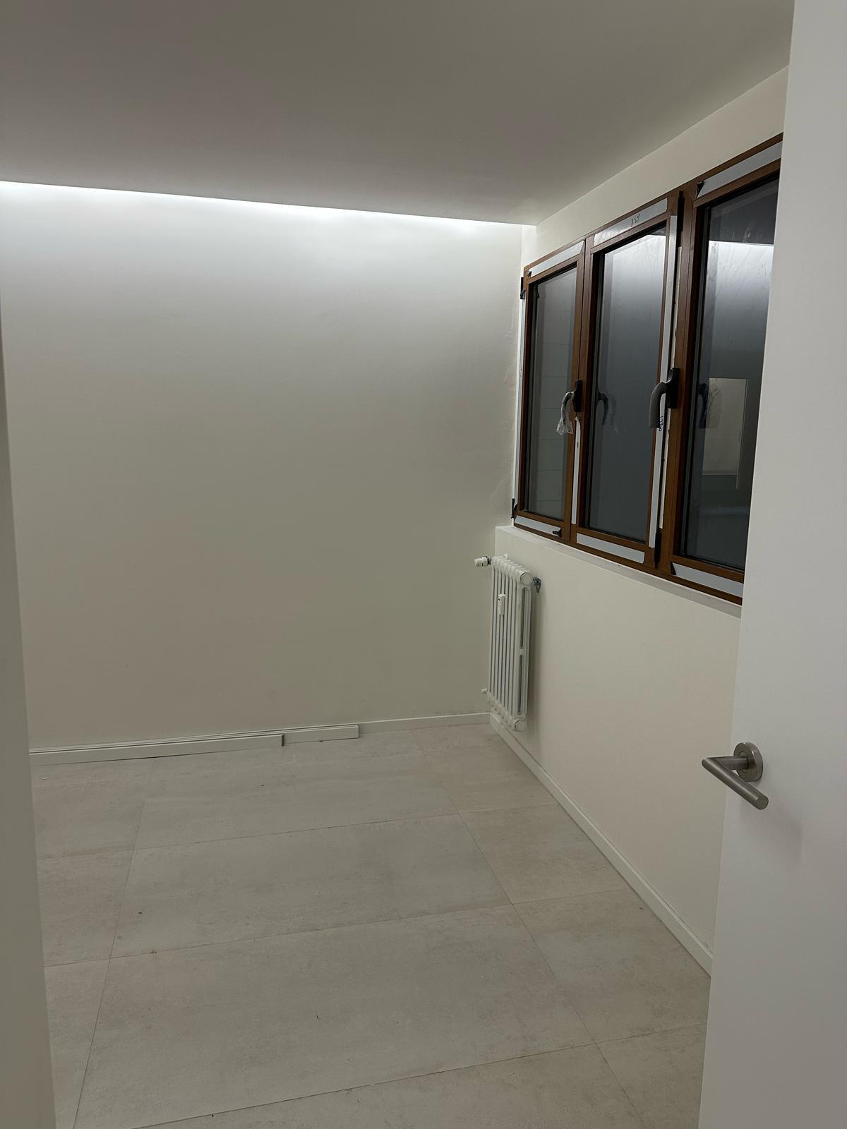 For sale of flat in Gijón