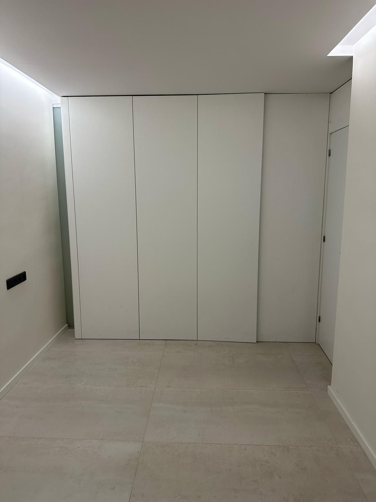 For sale of flat in Gijón