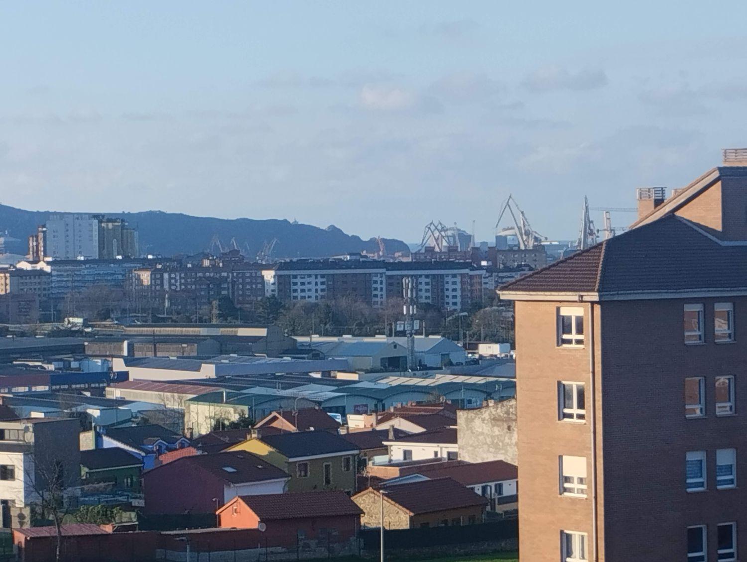 For sale of flat in Gijón