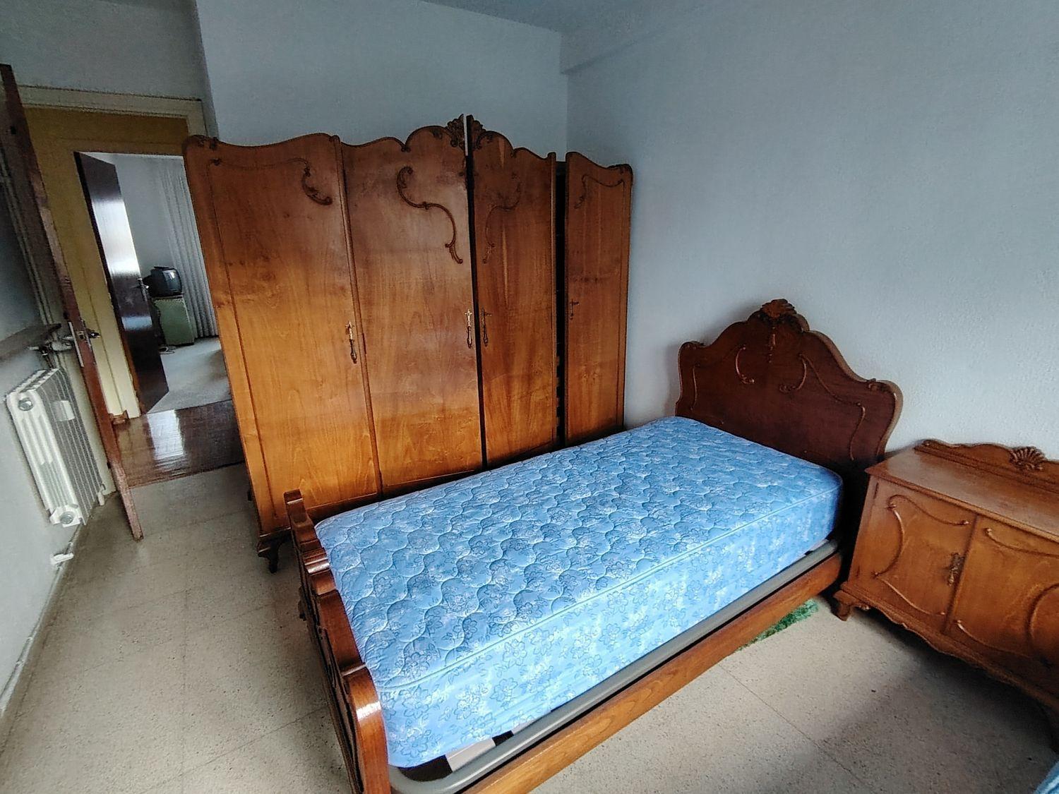 For sale of flat in Gijón